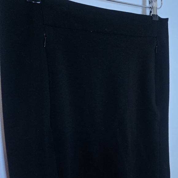 Diane Von Furstenberg Black Ponte Pencil Skirt with Pockets Misses size 10 - Picture 3 of 9